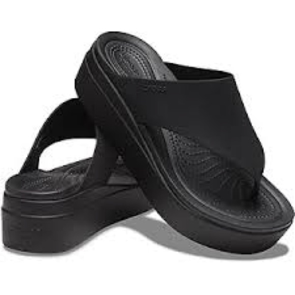 Crocs Women Brooklyn Platform Flipflops - GUC
